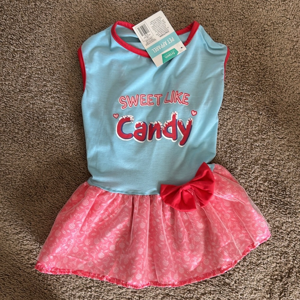 Dog dress sweet like candy